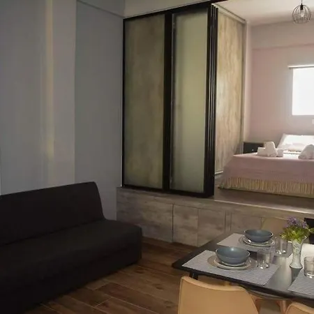Modern Cosy In The Historical Centre Καλαμάτα